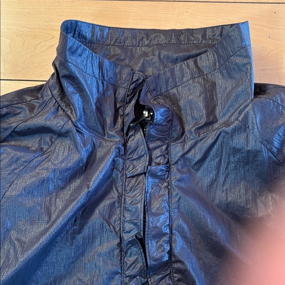 GAP Black Ruffled Jacket - Picture 2 of 5